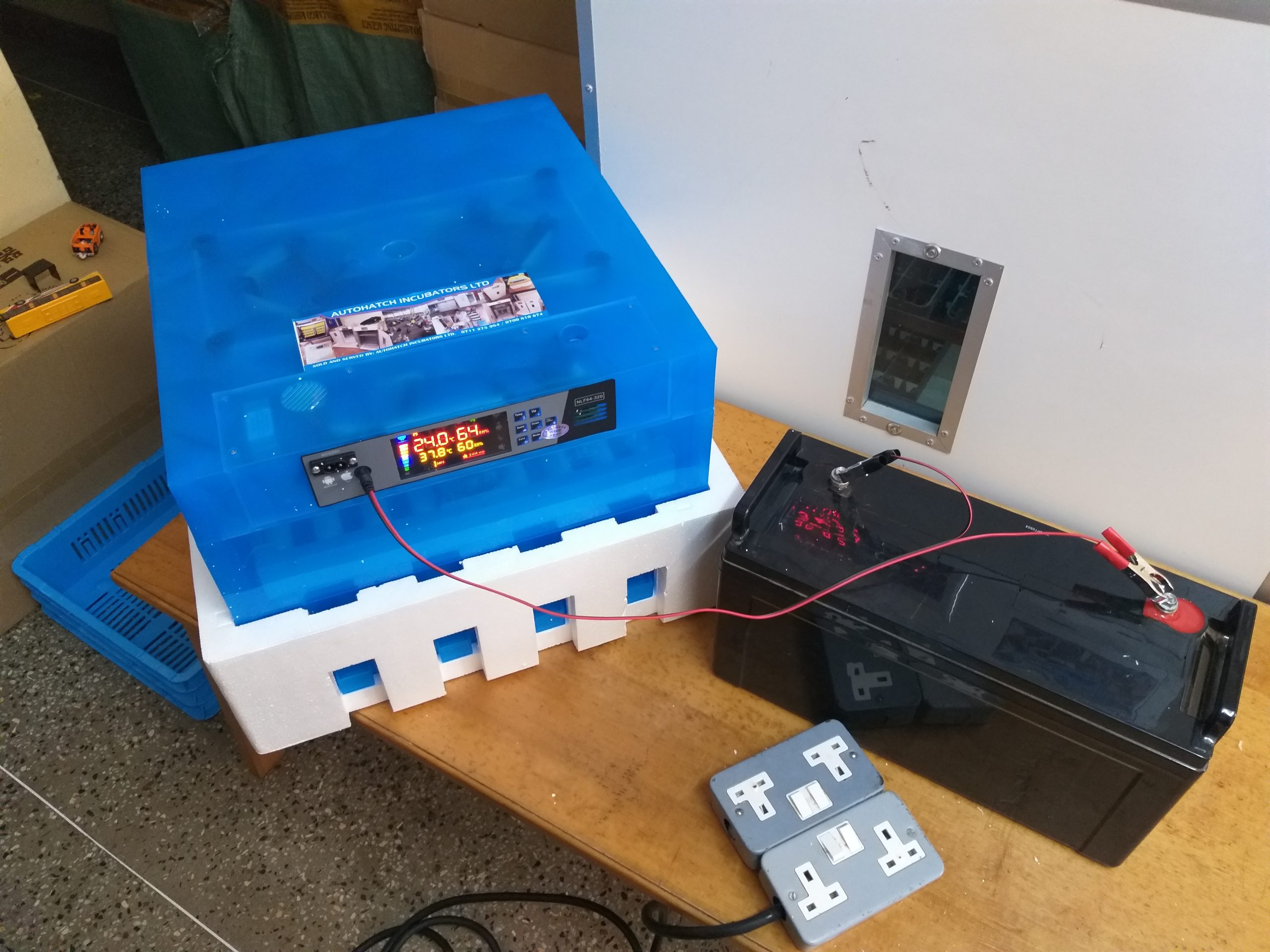 128 Egg Fully Automatic Solar/Electric Incubator and Hatcher AC/DC Full-Hatcher/Half-hatcher - Image 5