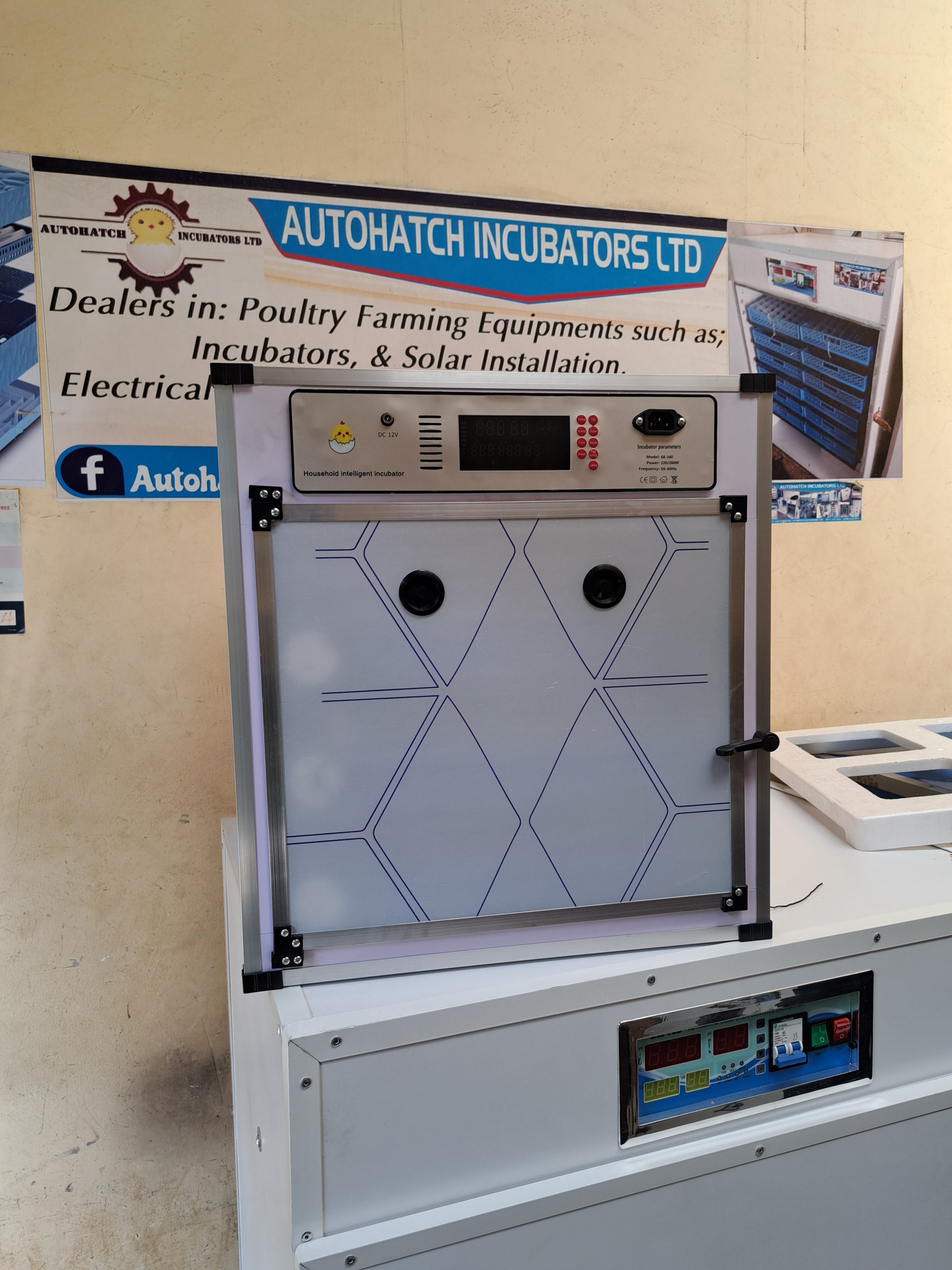 204 (New Upgraded) Egg Fully Automatic Solar/Electric Incubator and Hatcher AC/DC Full-Hatcher/Half-hatcher - Image 8