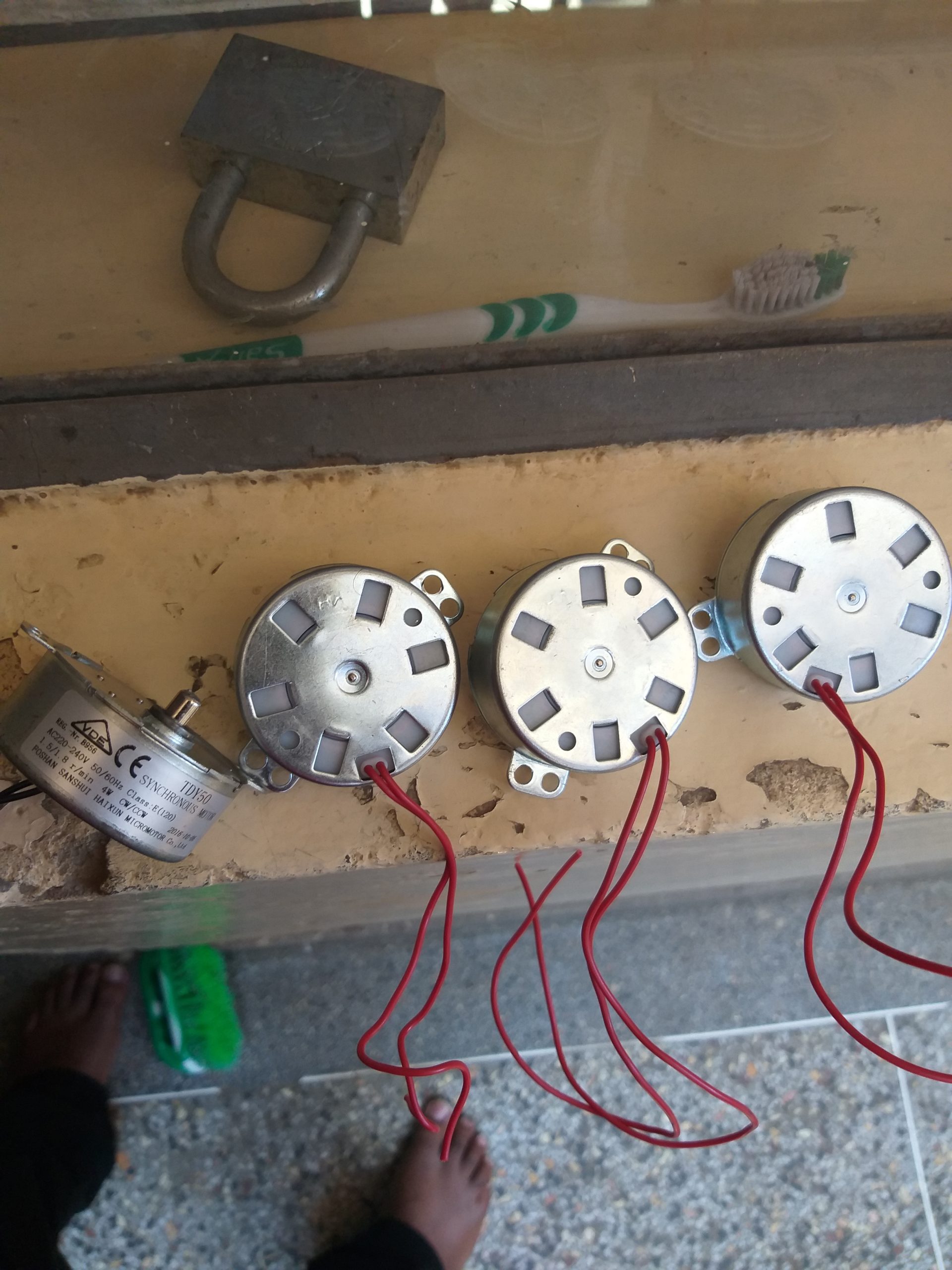 INCUBATOR SYNCHRONIZING MOTOR (60KTYZ) — EGG TURNING MOTOR 220–240V | 2.5 r/min | 14W | Automatic Egg Tilting Motor - Image 2