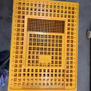 Great Farm Poultry Transfer Crate Chicken Farm Incubator Transport Cage Plastic Animal Cell Live Poultry Duck Transporter Chick