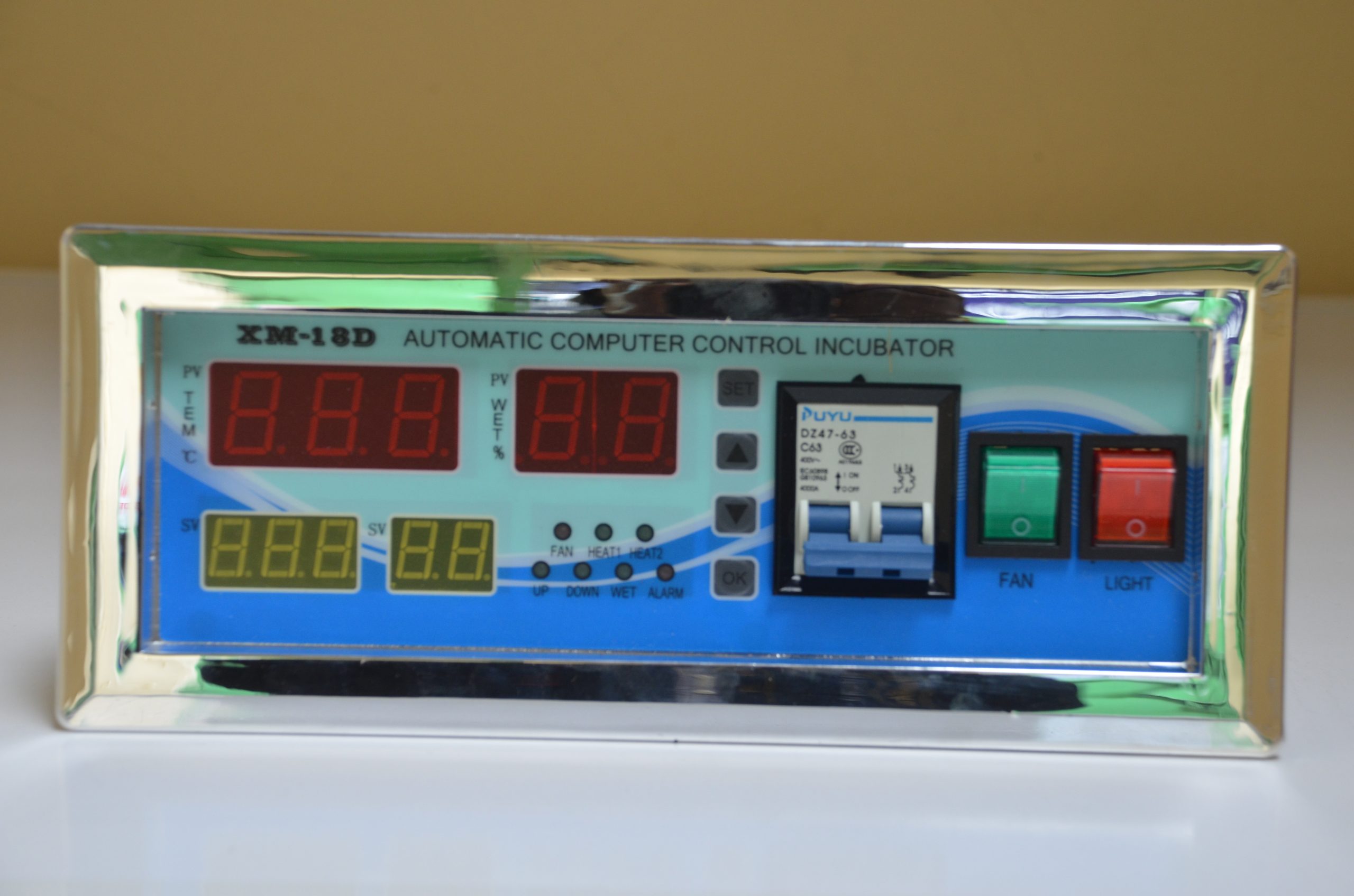 XM-18D Incubator Controller Thermostat - Image 4