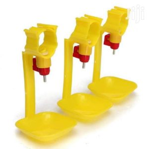 Automatic Chicken Water Drinking Cup Chicken Balls 25mm Pipe Nipple Drinkers Hanging Cup Waterer Farm Poultry Supply