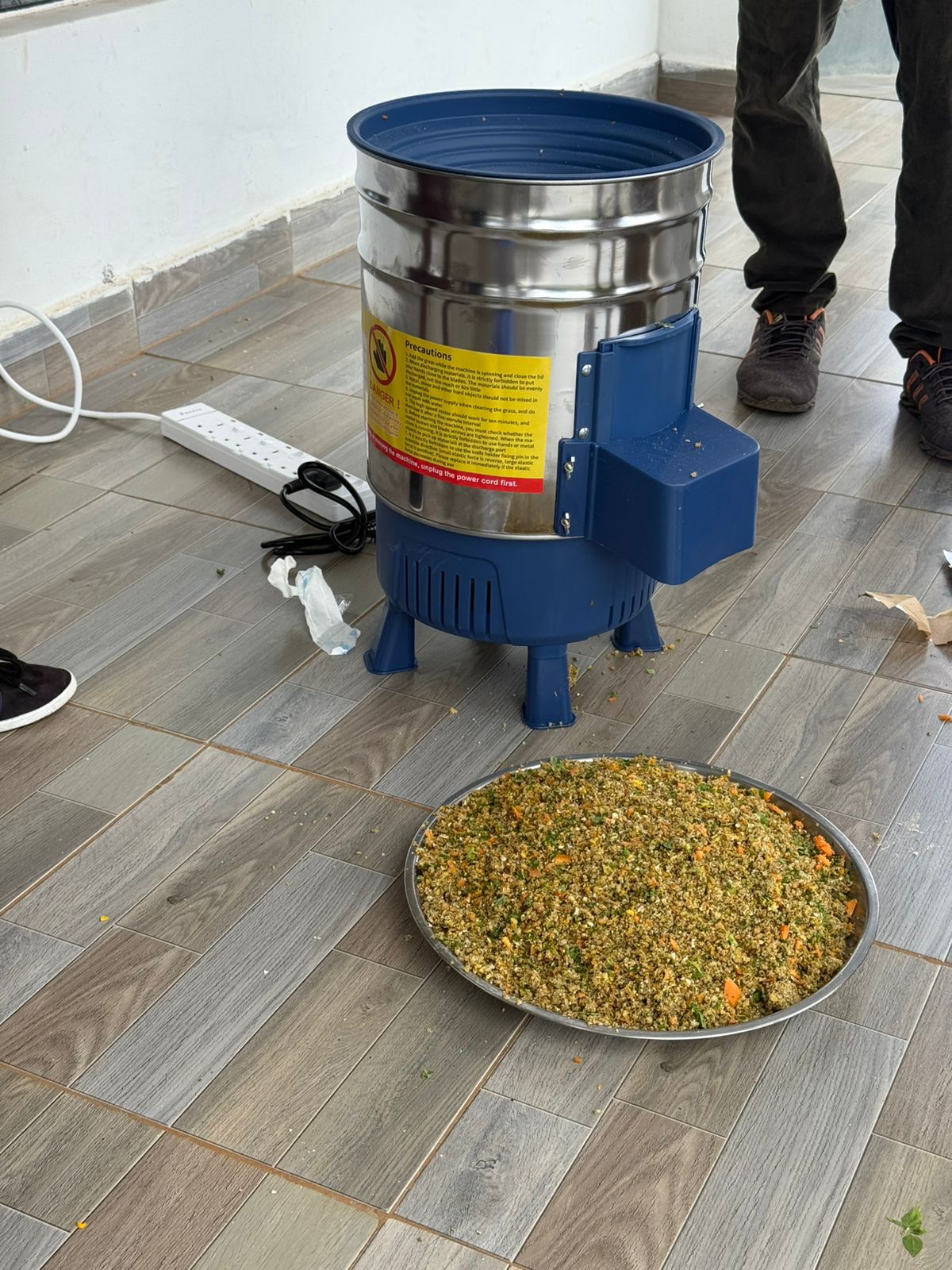 Stainless Steel Vegetable Shredder Feeding Chicken Grass Shredder Vegetable Feed Vegetable Shredder for Breeding - Image 9